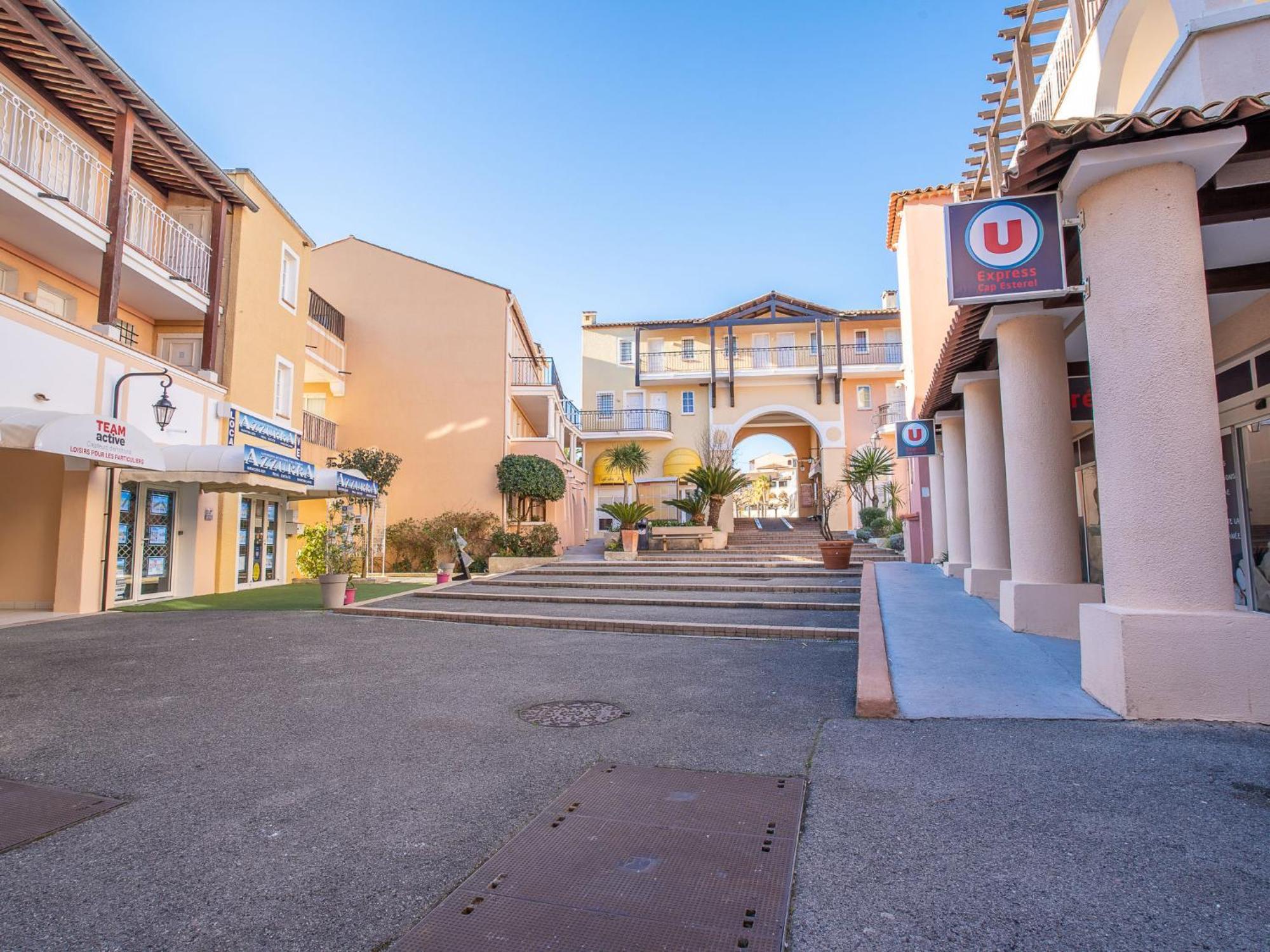 Apartment Village Cap Esterel - Le Village-68 By Interhome Сен-Рафаель Екстер'єр фото