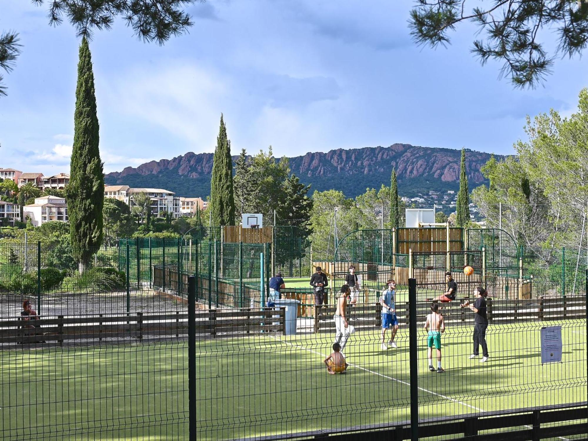 Apartment Village Cap Esterel - Le Village-68 By Interhome Сен-Рафаель Екстер'єр фото